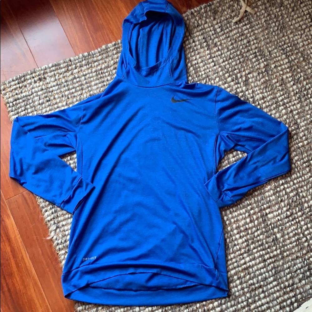 Blue nike active wear pullover